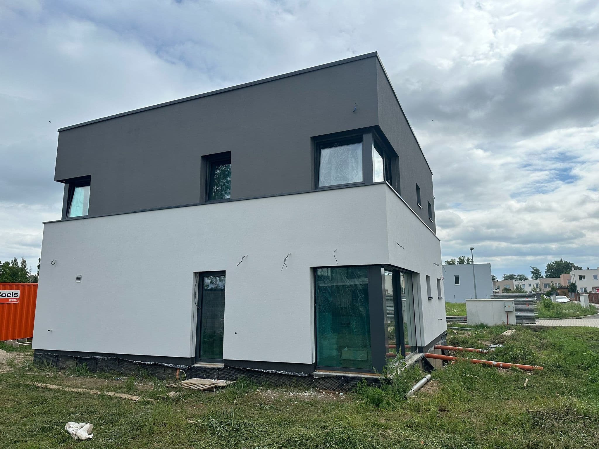 BIVALS s.r.o. – realizace fasády